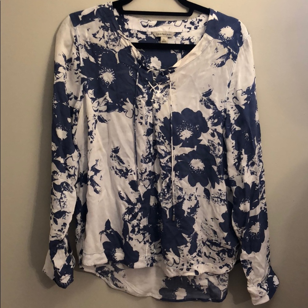 Calvin Klein flowy blouse
